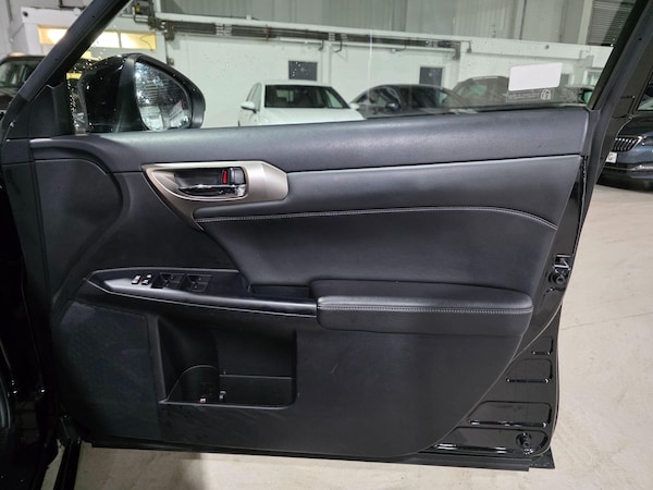 Used Lexus CT 2017 for sale - 76325946: Photo 12