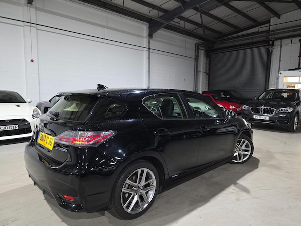 Used Lexus CT 2017 for sale - 76325946: Photo 25