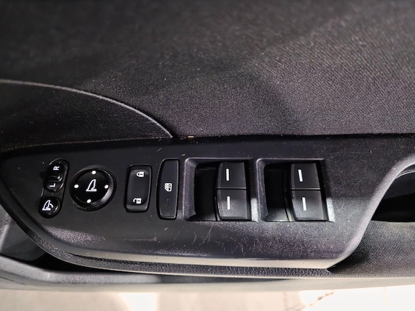 Used Honda Civic 2018 for sale - 76073137: Photo 14