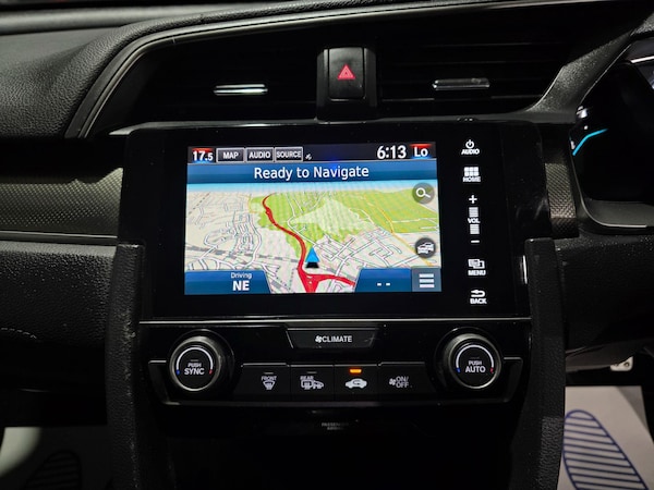 Used Honda Civic 2018 for sale - 76073137: Photo 7