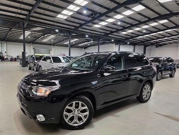 Mitsubishi - Outlander