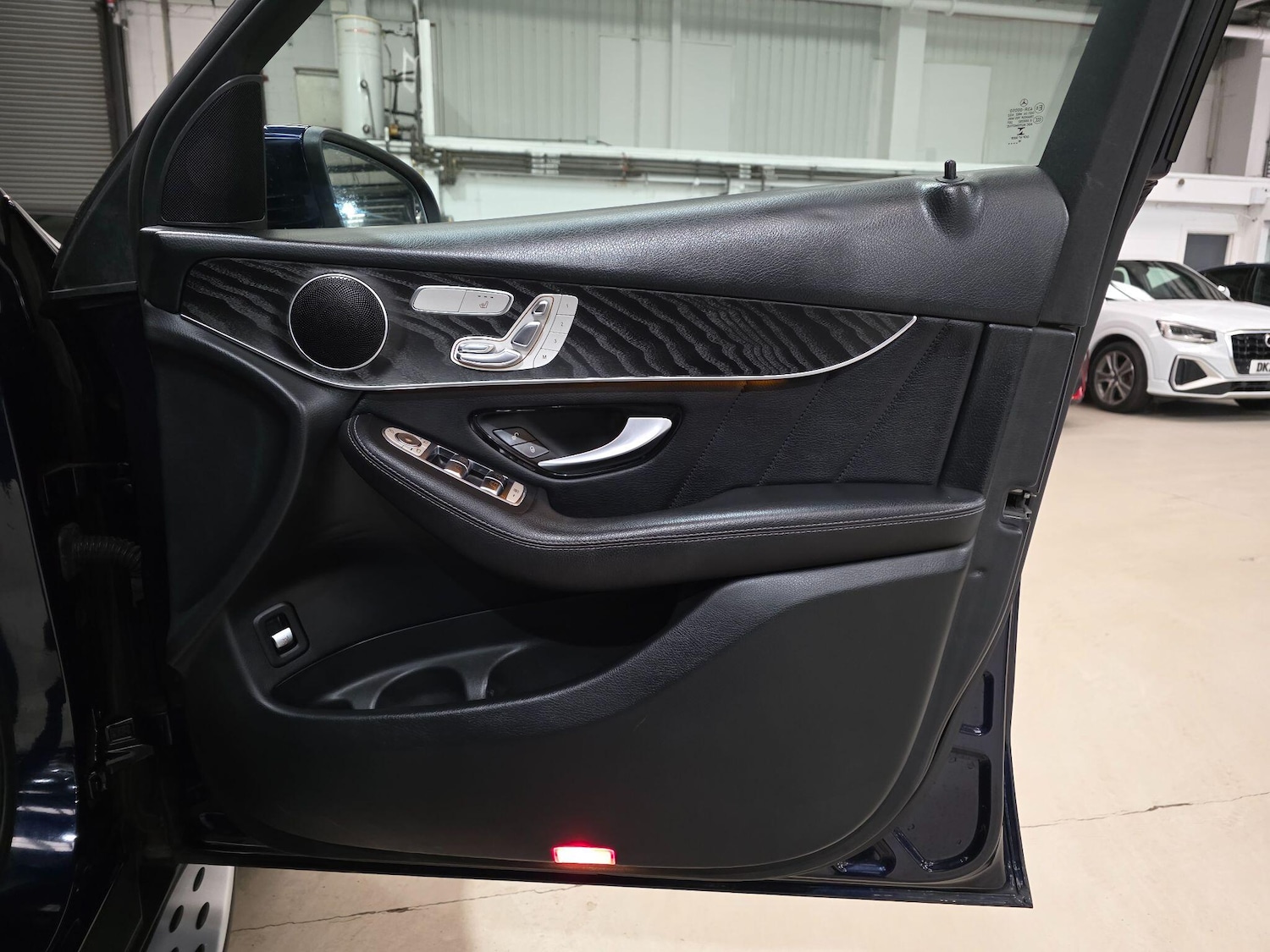 Used Mercedes-Benz GLC 2018 for sale - 77191647: Photo 14