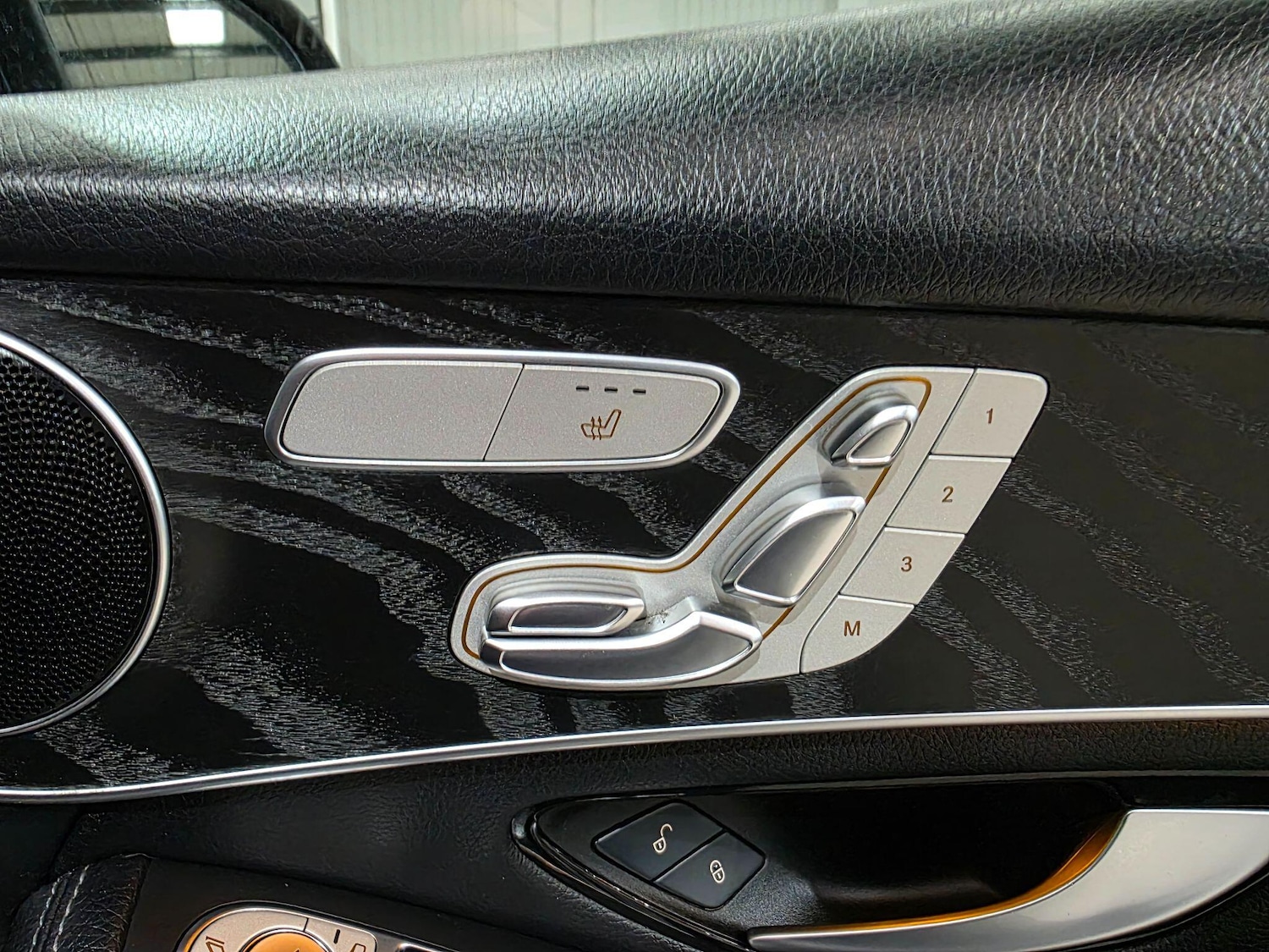 Used Mercedes-Benz GLC 2018 for sale - 77191647: Photo 15