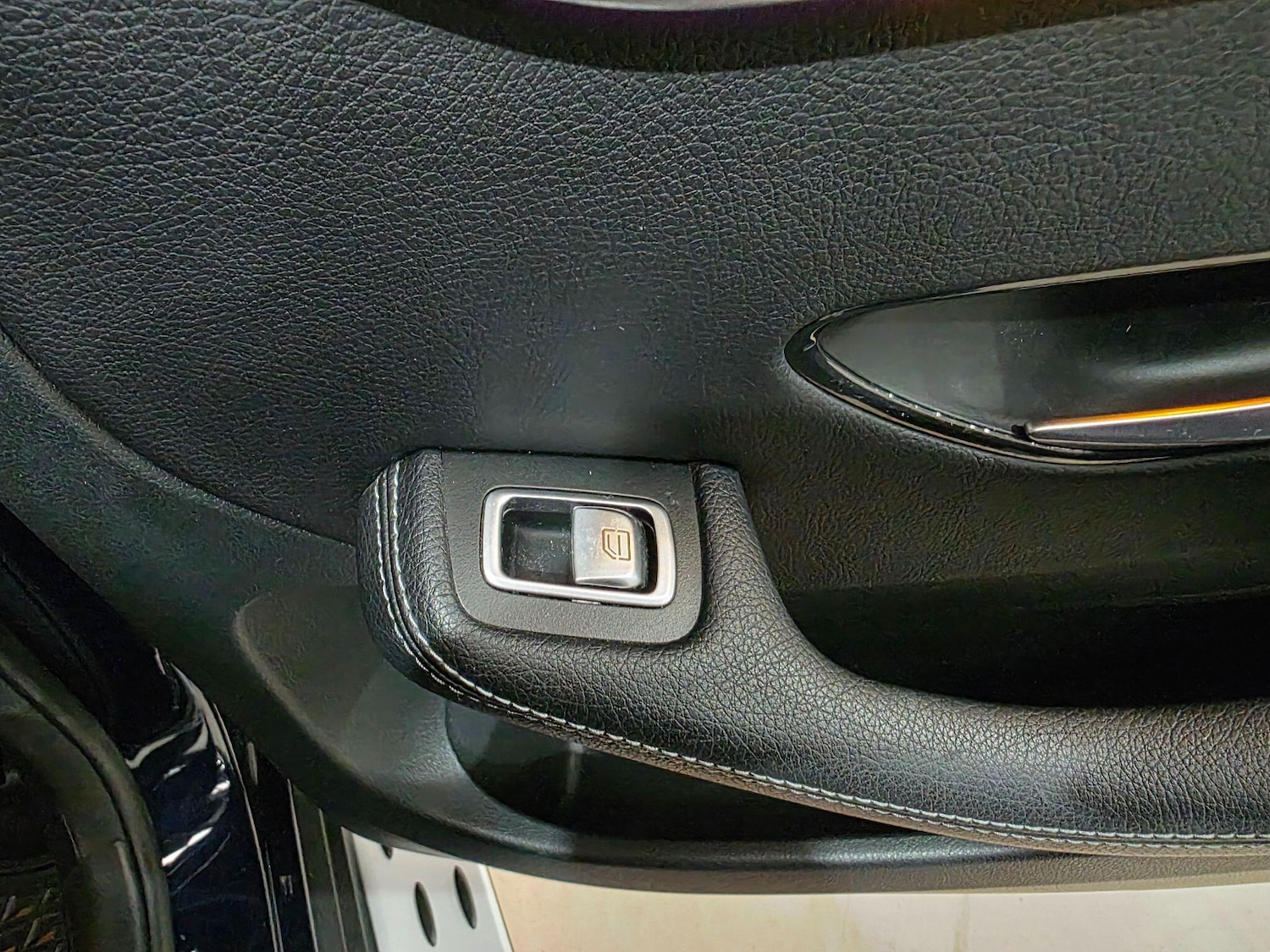 Used Mercedes-Benz GLC 2018 for sale - 77191647: Photo 25