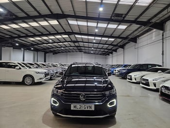 Used Volkswagen T-Roc 2021 for sale - 78170512: Photo