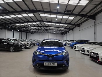 Used Toyota C-HR 2019 for sale - 78516589: Photo