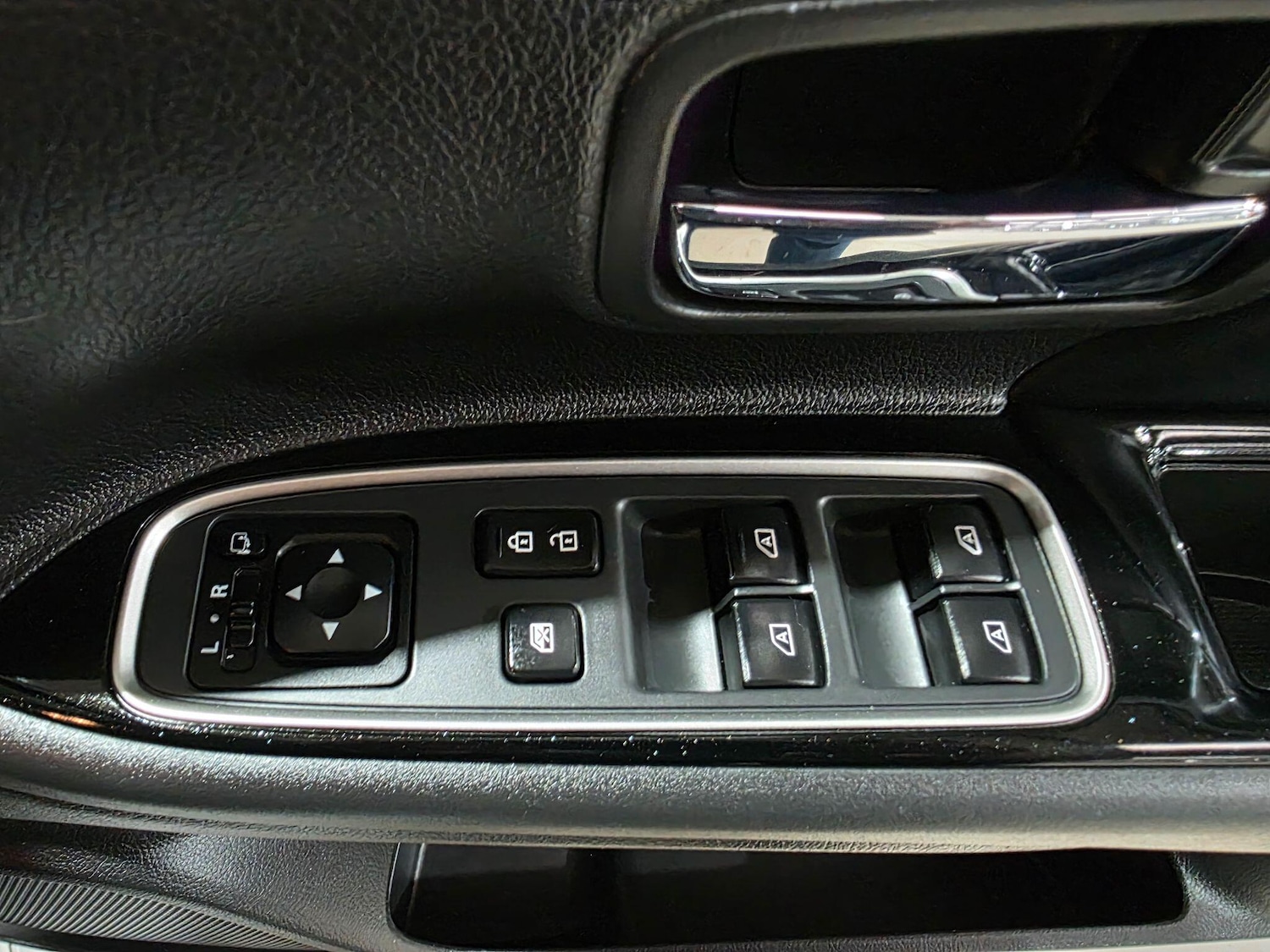 Used Mitsubishi Outlander 2021 for sale - 76850038: Photo 14