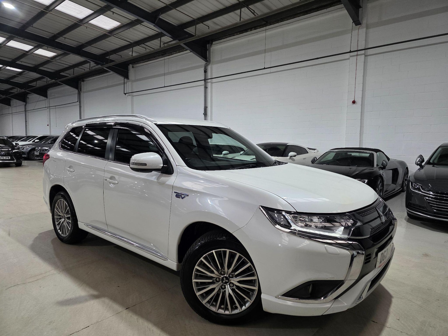 Used Mitsubishi Outlander 2021 for sale - 76850038: Photo 3