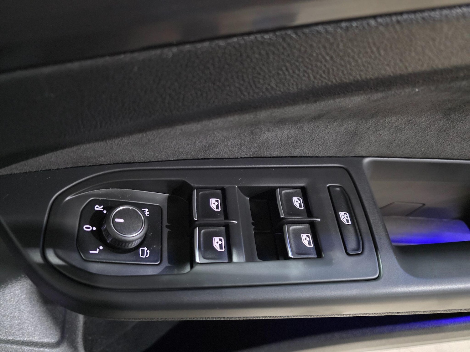 Used Volkswagen Golf 2023 for sale - 77291856: Photo 16