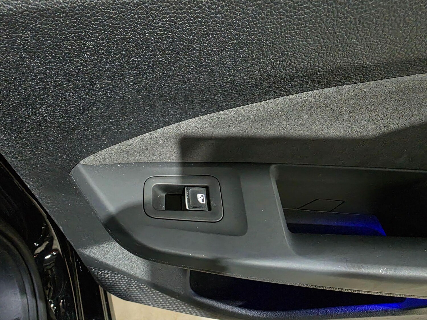 Used Volkswagen Golf 2023 for sale - 77291856: Photo 24