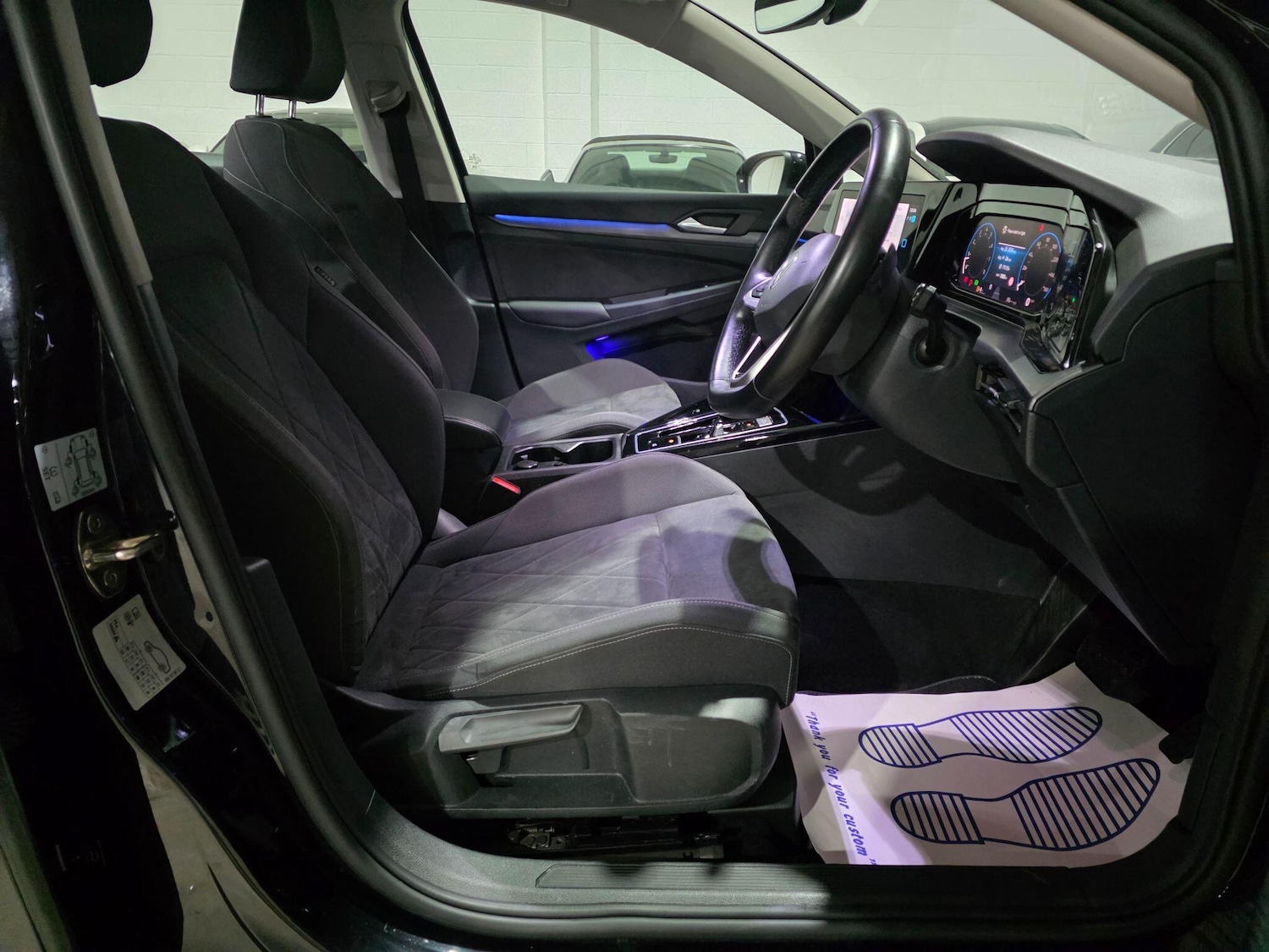 Used Volkswagen Golf 2023 for sale - 77291856: Photo 6