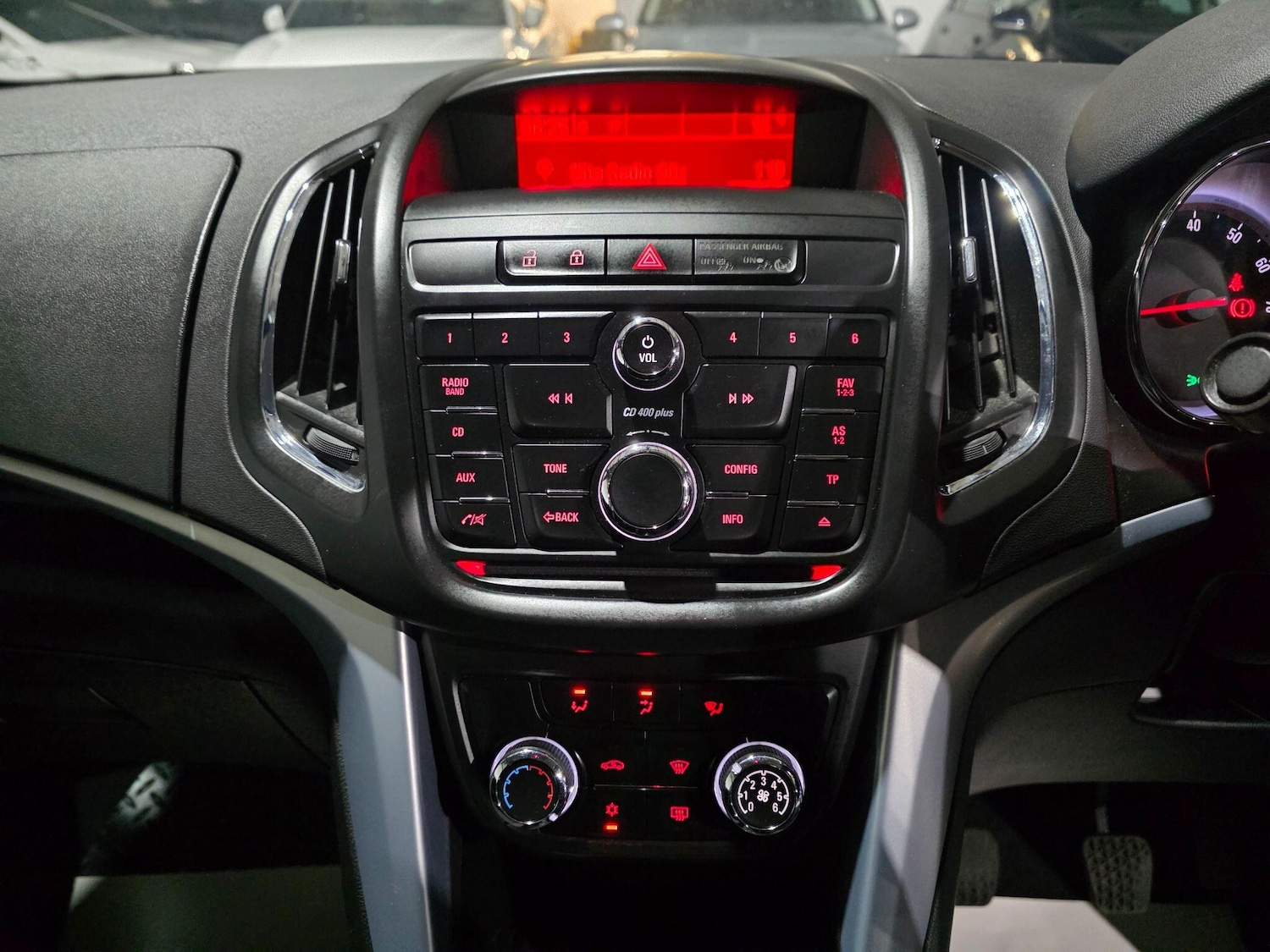 Used Vauxhall Zafira Tourer for sale - 77057585: Photo 7