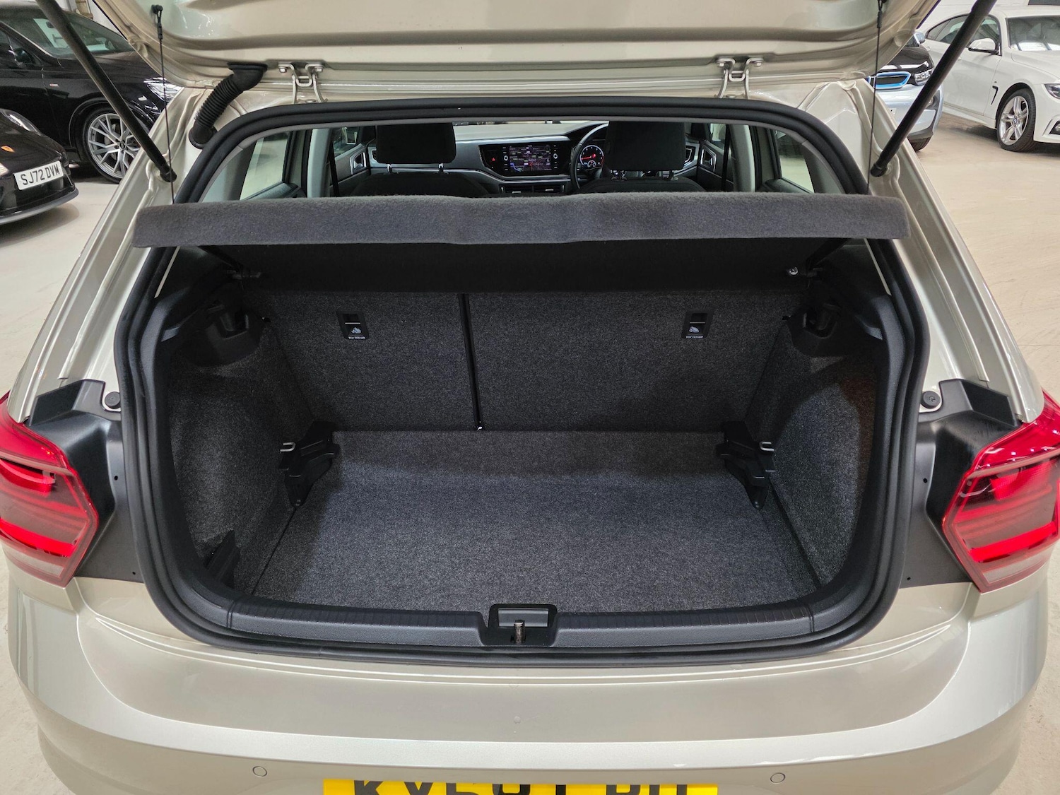 Used Volkswagen Polo for sale - 78085889: Photo 28