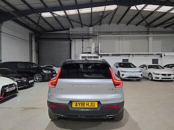 Used Volvo XC40 2018 for sale - 78184337: Photo