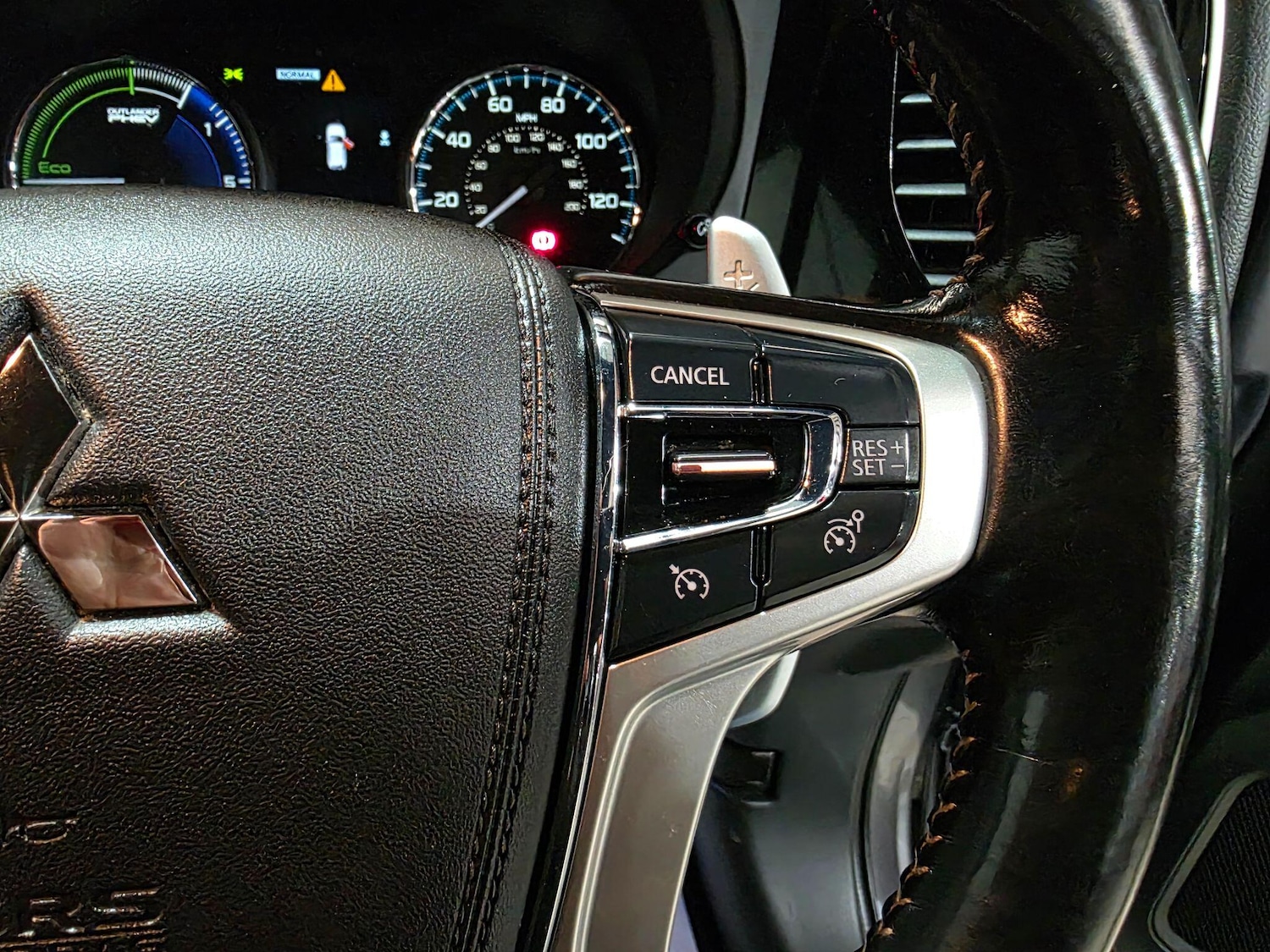 Used Mitsubishi Outlander 2018 for sale - 76936455: Photo 18