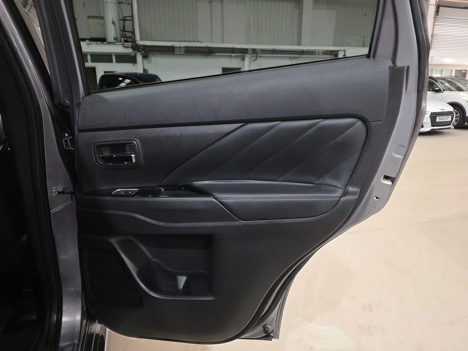 Used Mitsubishi Outlander 2018 for sale - 76936455: Photo 22