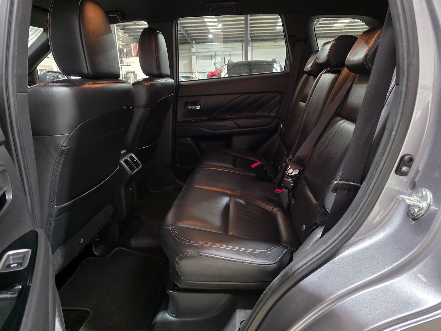 Used Mitsubishi Outlander 2018 for sale - 76936455: Photo 25