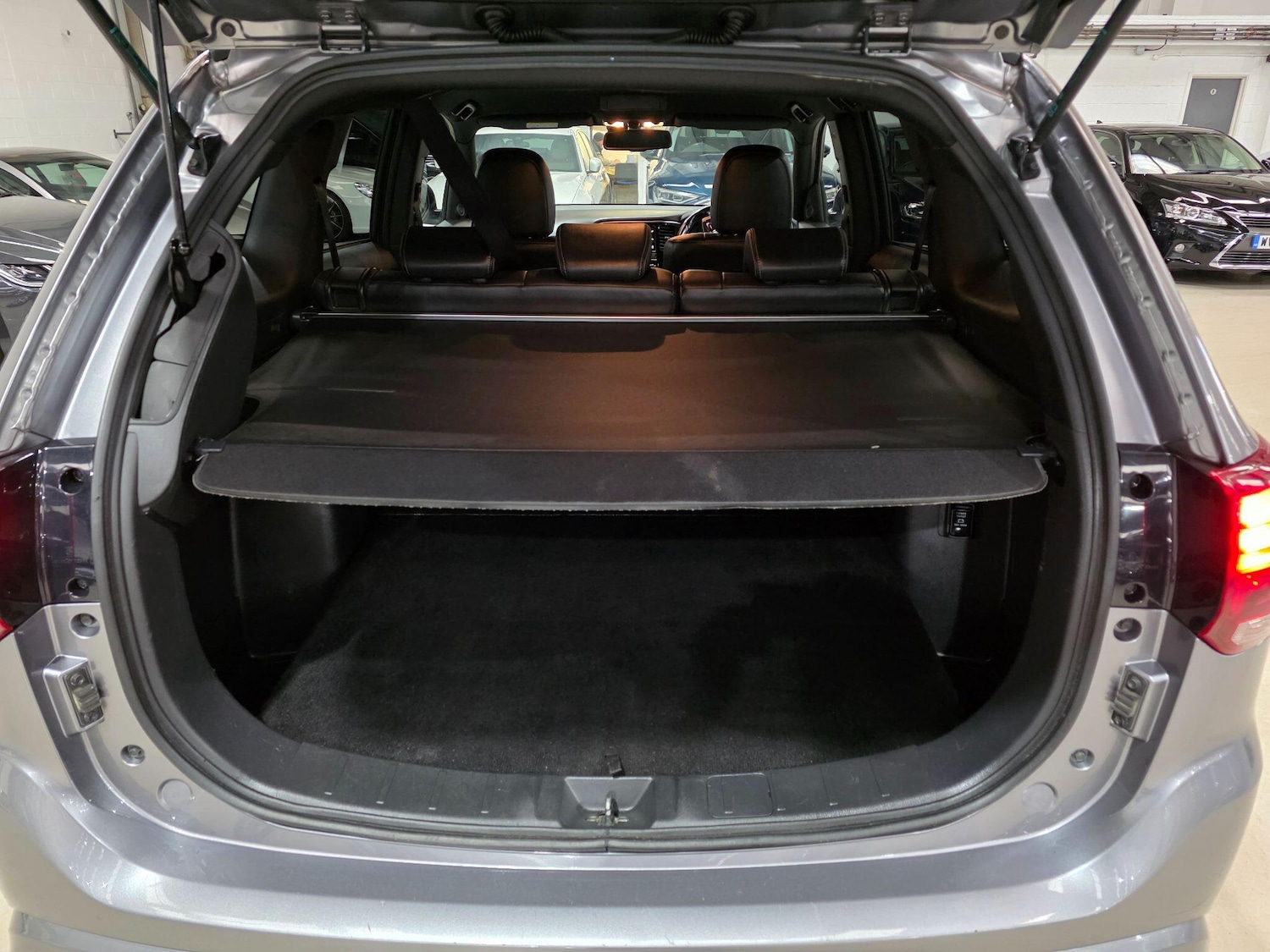 Used Mitsubishi Outlander 2018 for sale - 76936455: Photo 29