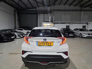 Used Toyota C-HR 2019 for sale - 76659176: Photo