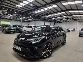 Used Toyota C-HR 2021 for sale - 78100632: Photo