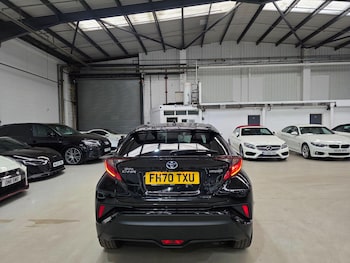 Used Toyota C-HR 2021 for sale - 78100632: Photo