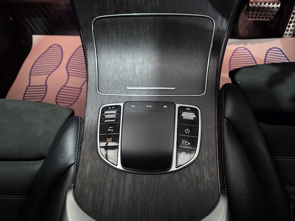 Used Mercedes-Benz GLC 2019 for sale - 76189871: Photo 11