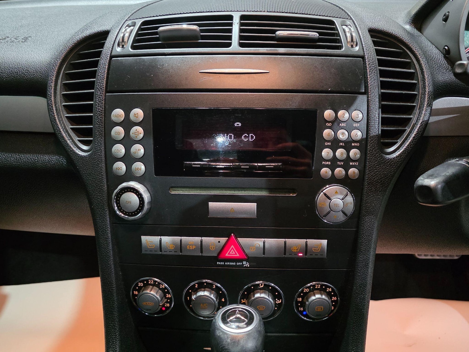 Used Mercedes-Benz SLK 2006 for sale - 77097867: Photo 10