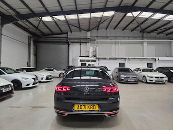 Used Volkswagen Passat 2021 for sale - 79362121: Photo