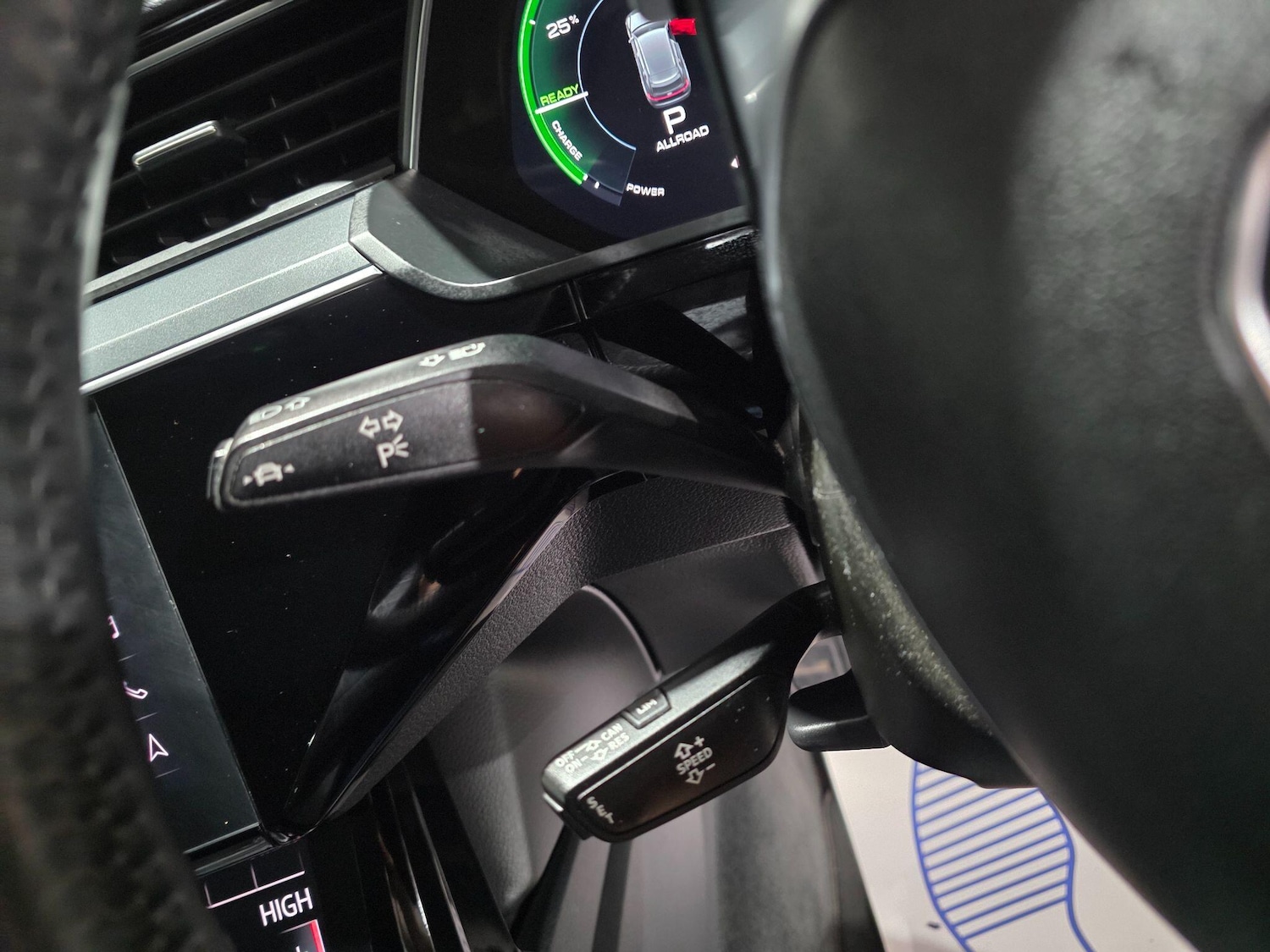 Used Audi e-tron 2020 for sale - 76800992: Photo 26