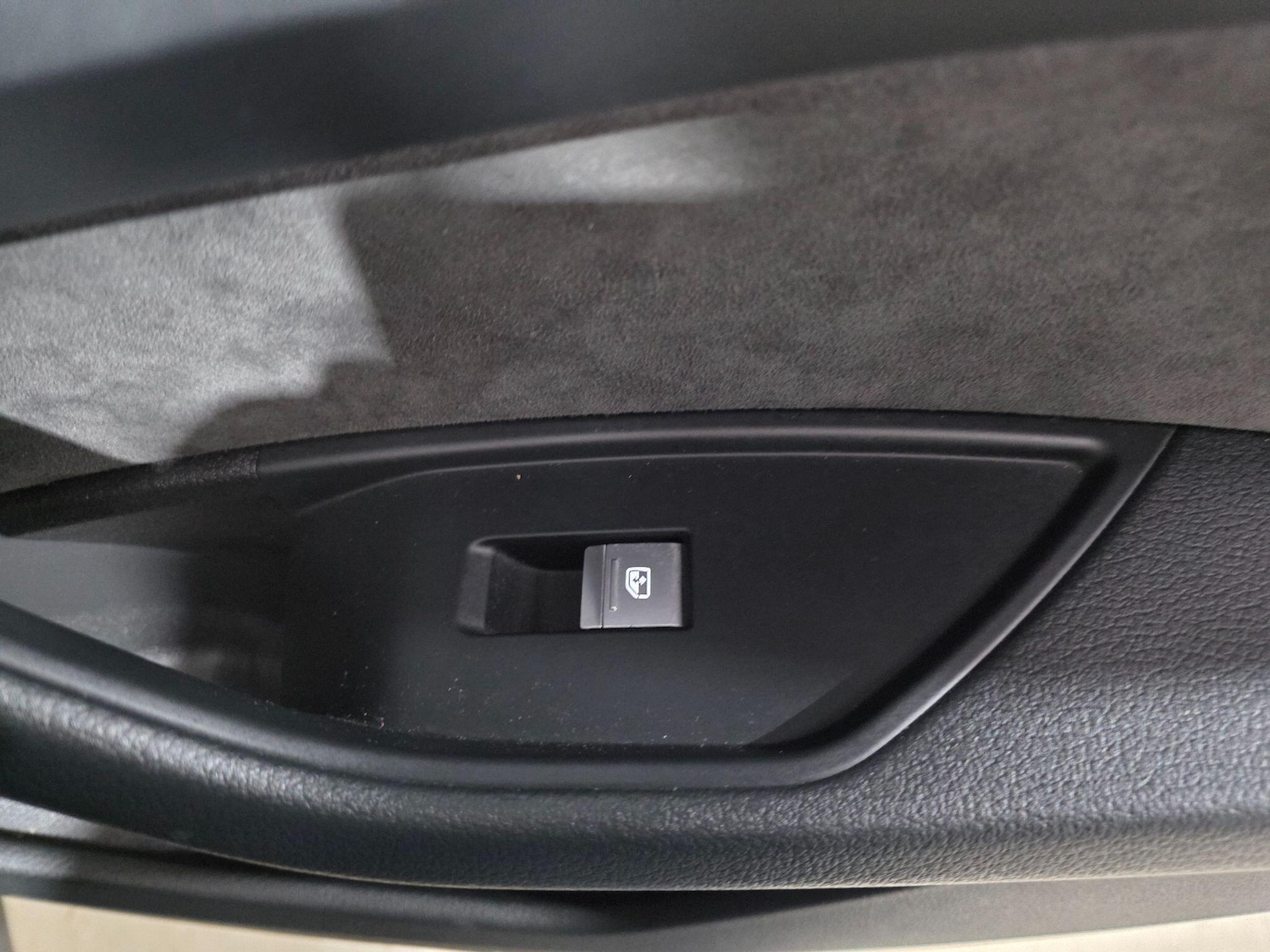 Used Audi e-tron 2020 for sale - 76800992: Photo 29