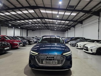 Used Audi e-tron 2020 for sale - 76800992: Photo