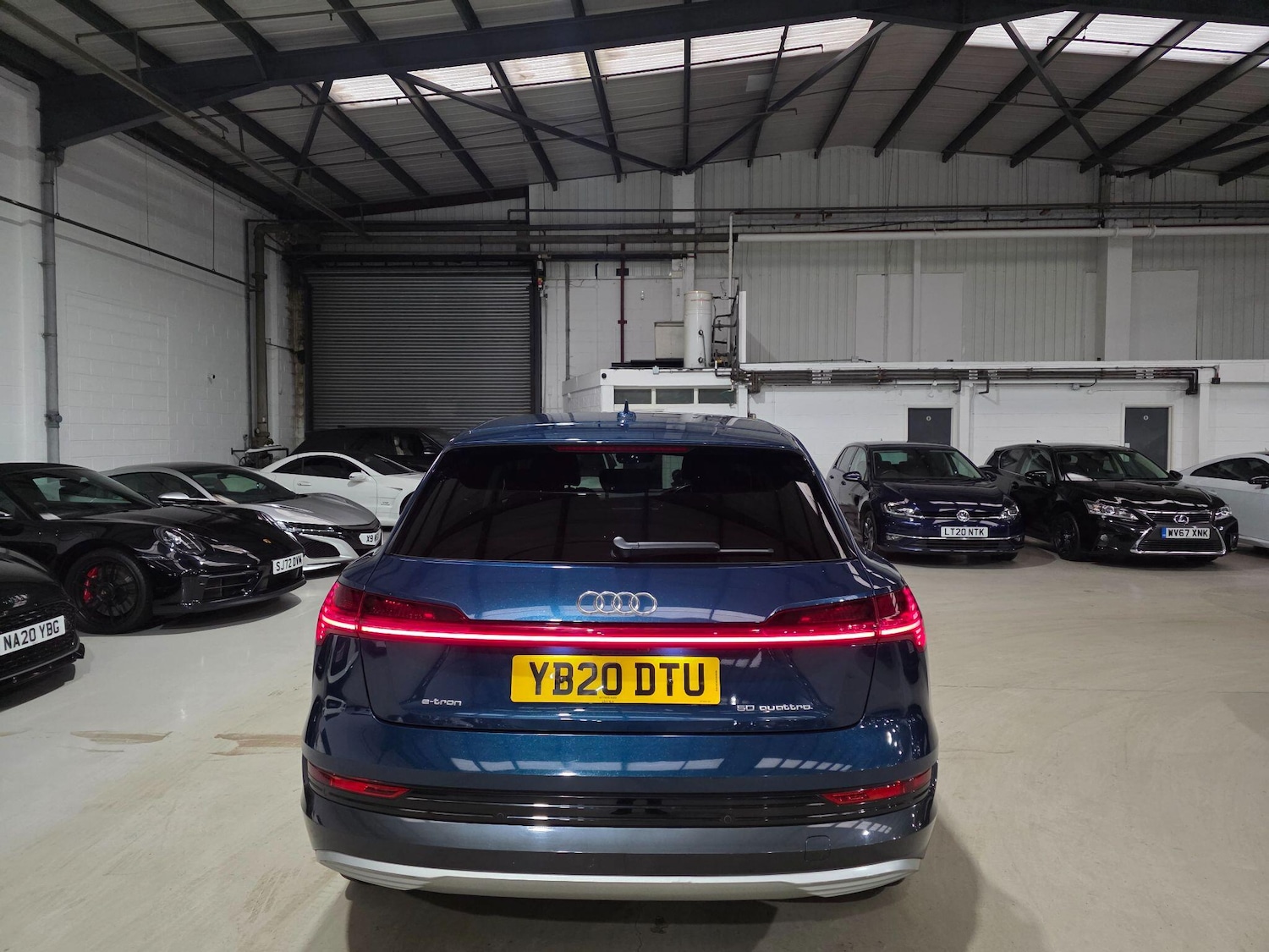 Used Audi e-tron 2020 for sale - 76800992: Photo 4