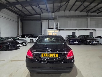 Used Mercedes-Benz C Class 2019 for sale - 76646182: Photo