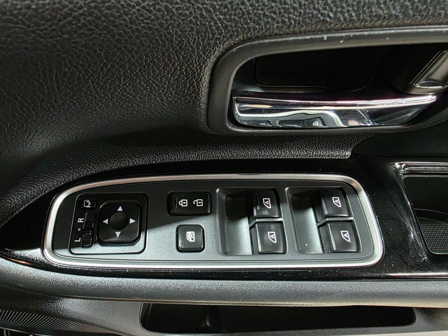 Used Mitsubishi Outlander 2020 for sale - 76990897: Photo 13