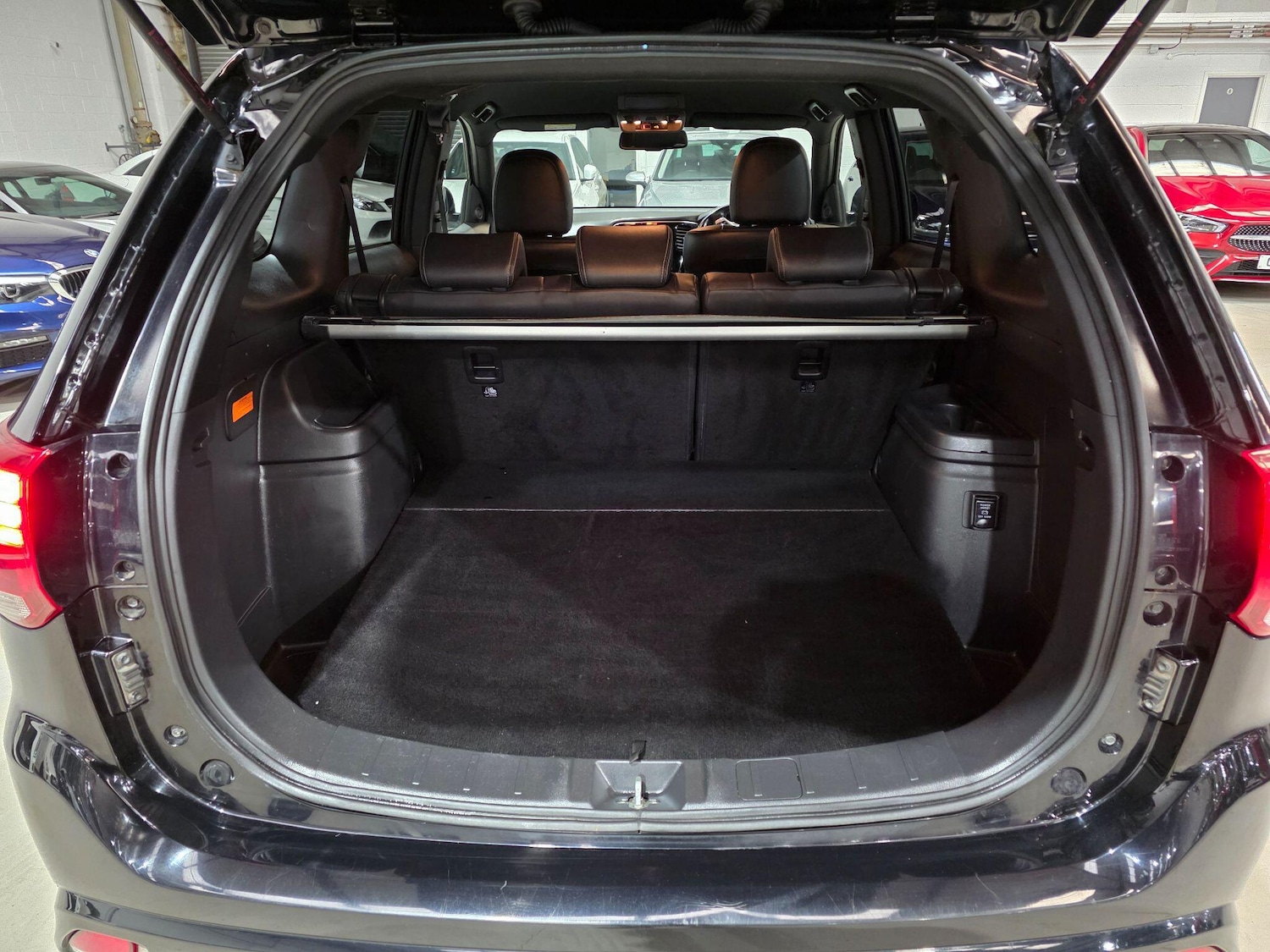 Used Mitsubishi Outlander 2020 for sale - 76990897: Photo 26