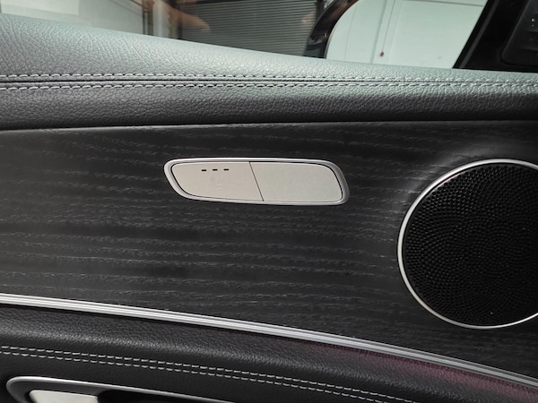 Used Mercedes-Benz E Class 2020 for sale - 76121783: Photo 31