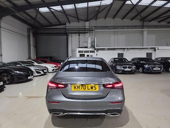 Used Mercedes-Benz E Class 2020 for sale - 76121783: Photo 4