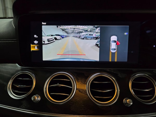 Used Mercedes-Benz E Class 2020 for sale - 76121783: Photo 9
