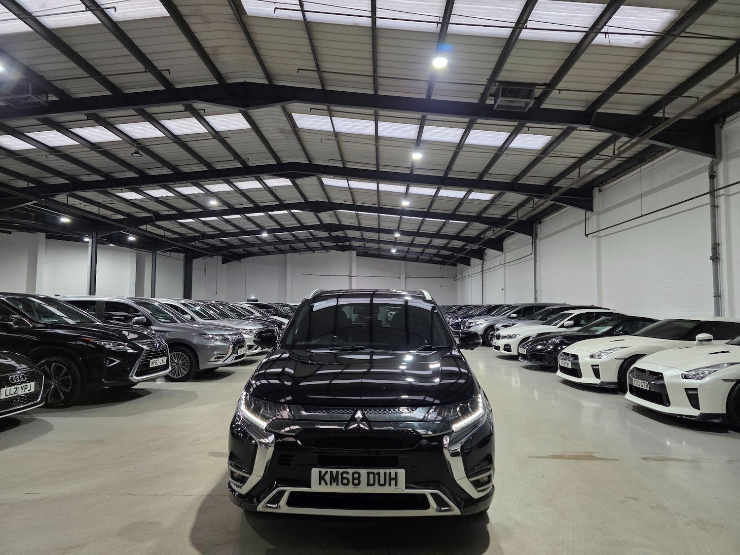 Used Mitsubishi Outlander 2018 for sale - 77314621: Photo 2