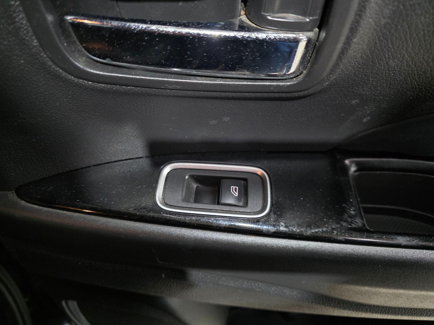 Used Mitsubishi Outlander 2018 for sale - 77314621: Photo 23