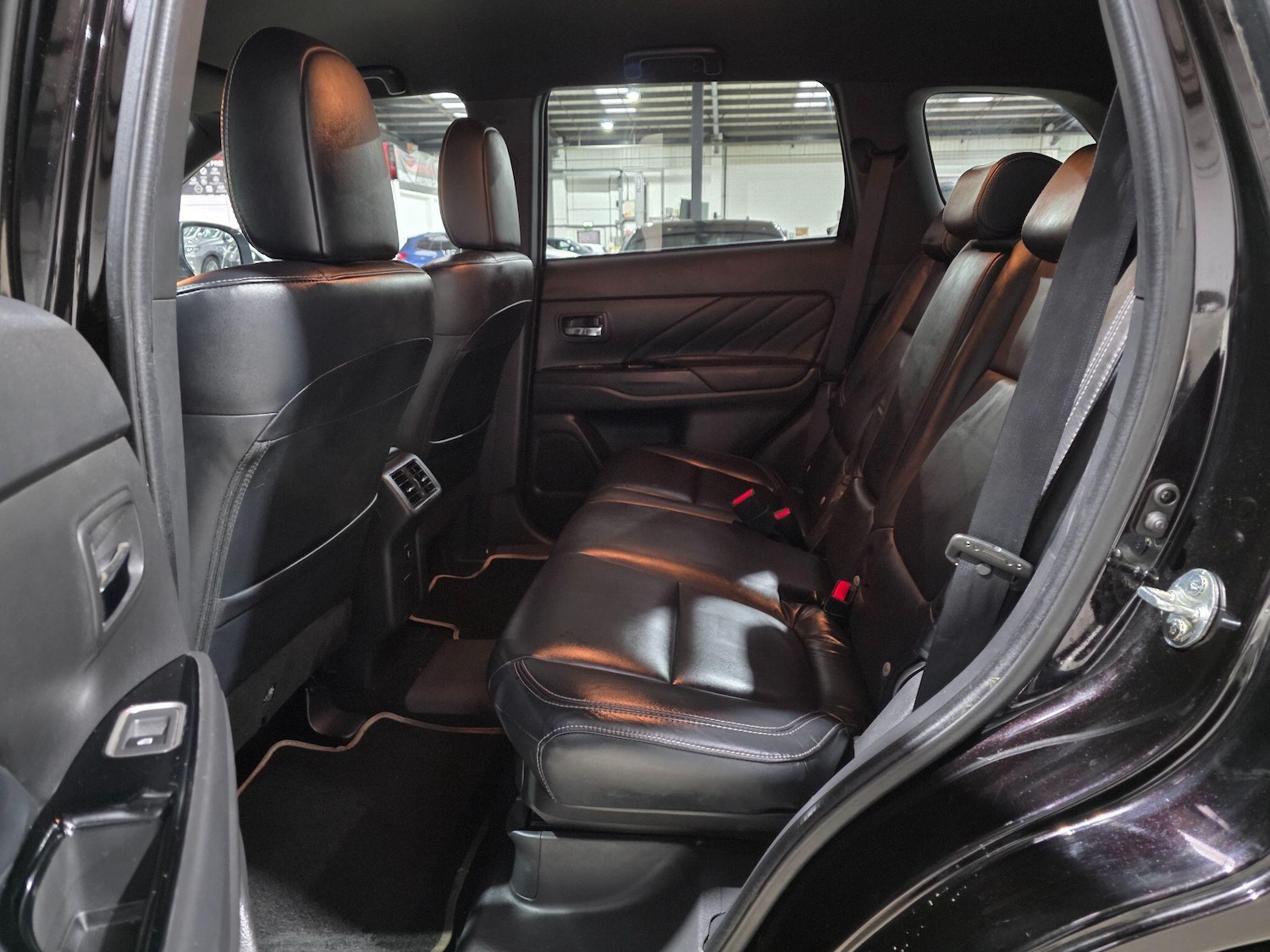 Used Mitsubishi Outlander 2018 for sale - 77314621: Photo 25