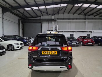 Used Mitsubishi Outlander 2018 for sale - 77314621: Photo