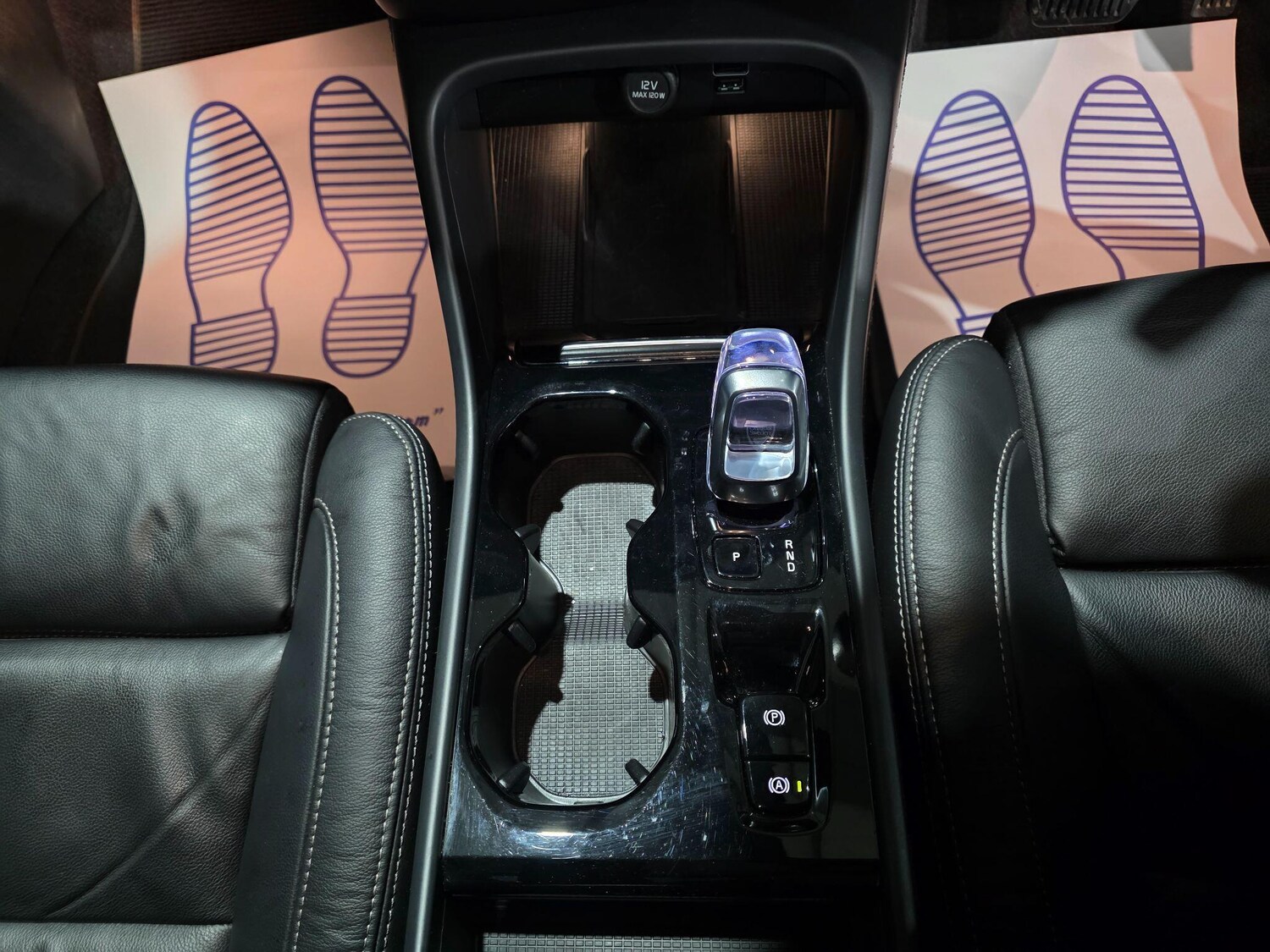 Used Volvo XC40 2022 for sale - 76409429: Photo 13