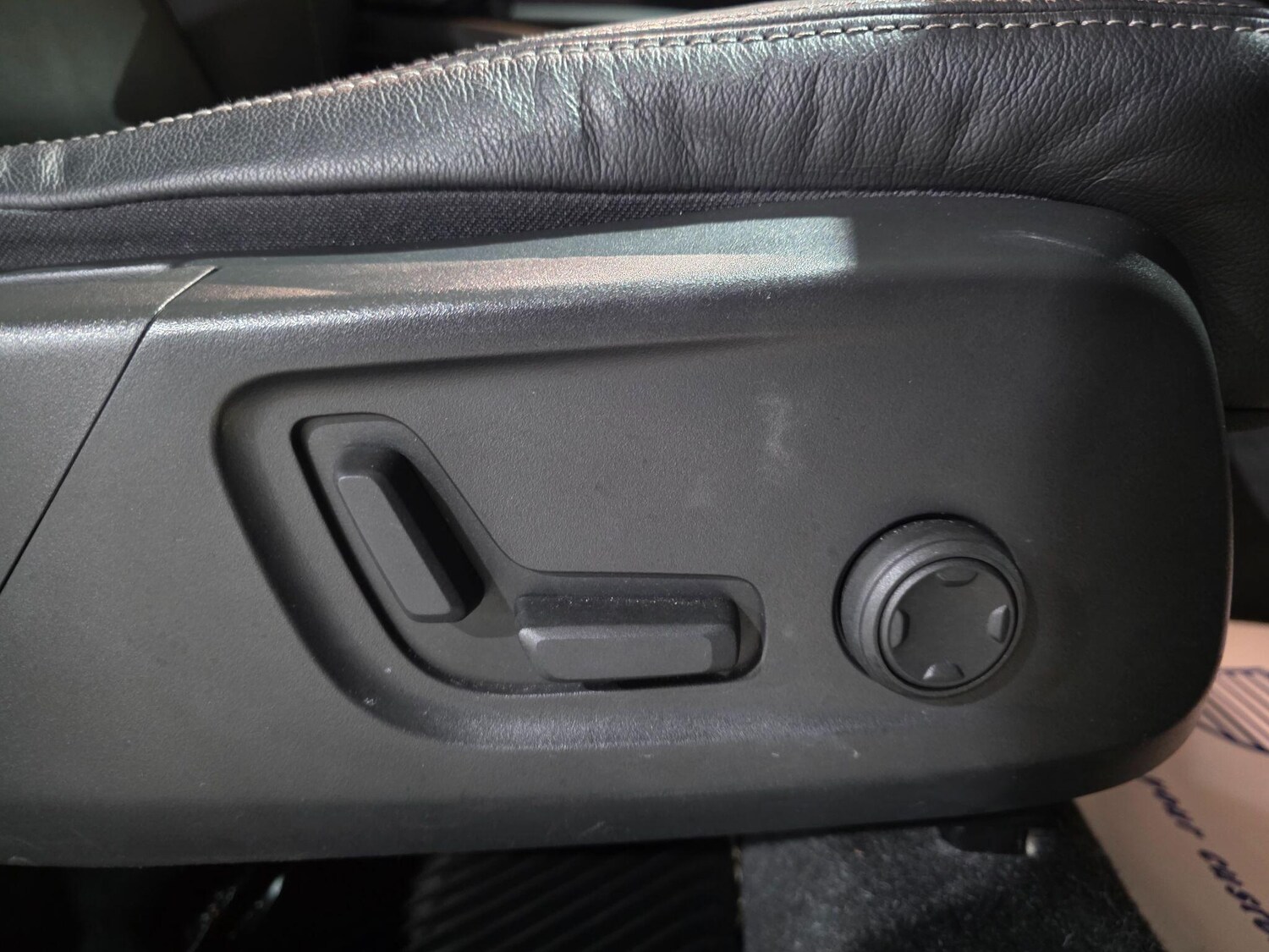 Used Volvo XC40 2022 for sale - 76409429: Photo 15