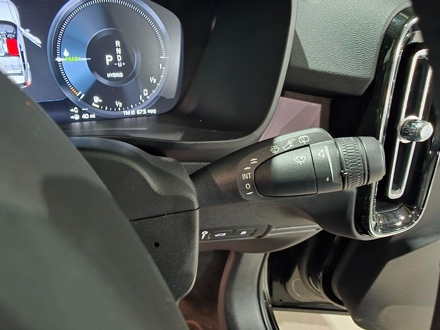 Used Volvo XC40 2022 for sale - 76409429: Photo 24