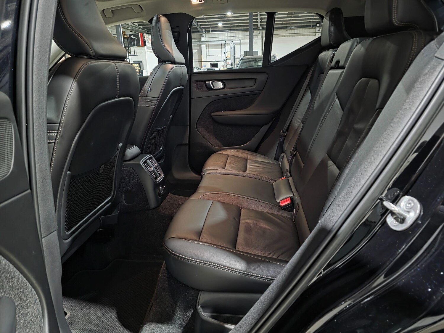 Used Volvo XC40 2022 for sale - 76409429: Photo 31