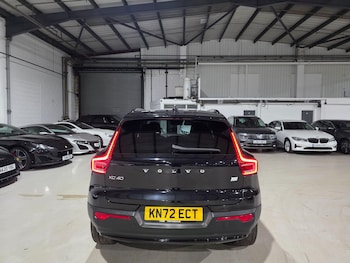 Used Volvo XC40 2022 for sale - 76409429: Photo