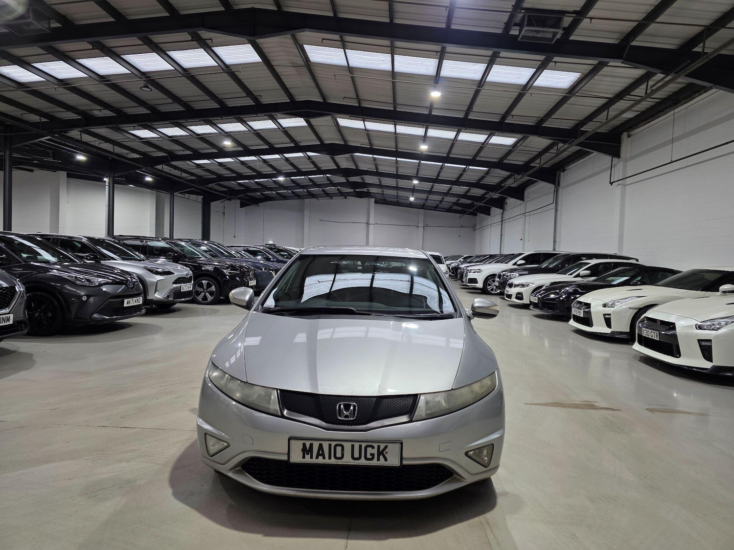 Used Honda Civic 2010 for sale - 76994275: Photo 2