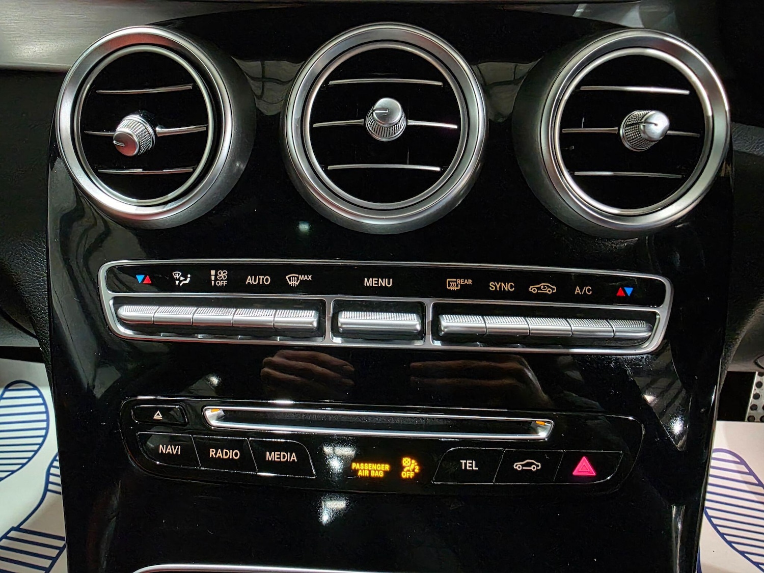 Used Mercedes-Benz C Class 2015 for sale - 76213823: Photo 10