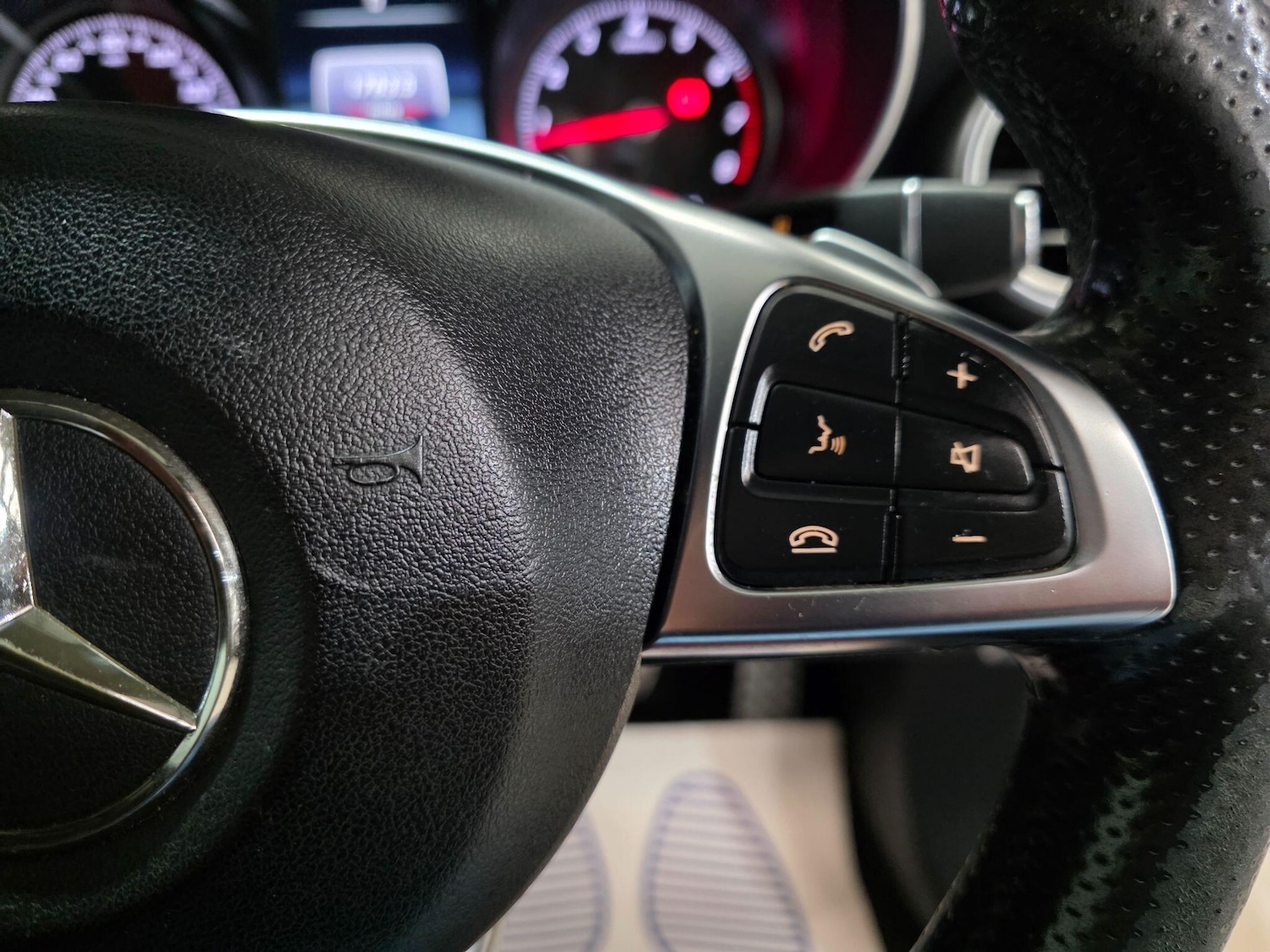 Used Mercedes-Benz C Class 2015 for sale - 76213823: Photo 19